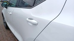 2025 (75) VOLVO XC40 2.0 B3P Plus Dark 5dr Auto 5792547