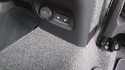 2025 (75) VOLVO XC40 2.0 B3P Plus Dark 5dr Auto 5792444