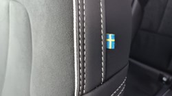 2025 (75) VOLVO XC40 2.0 B3P Plus Dark 5dr Auto 5792450