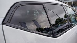 2025 (75) VOLVO XC40 2.0 B3P Plus Dark 5dr Auto 5792546
