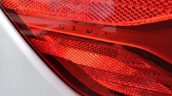 2025 (75) VOLVO XC40 2.0 B3P Plus Dark 5dr Auto 5792542