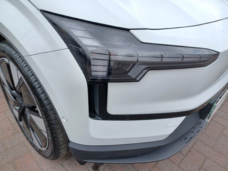 2025 (75) VOLVO EX30 315kW Twin Motor Performance Ultra 69kWh 5dr Auto 5770353