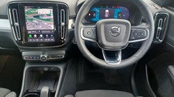 2026 (26) VOLVO XC40 2.0 B3P Plus Dark 5dr Auto 5787529