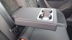 2026 (26) VOLVO XC40 2.0 B3P Plus Dark 5dr Auto 5787528