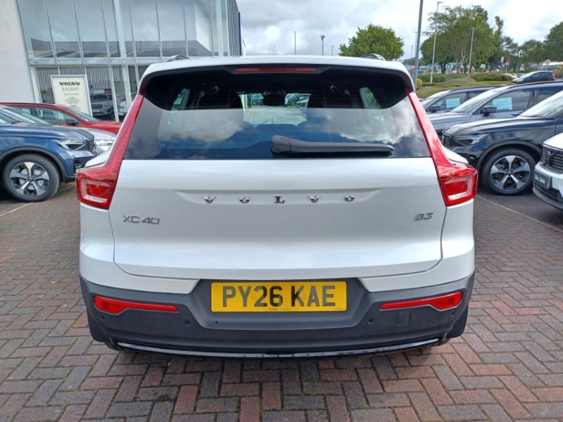 2026 (26) VOLVO XC40 2.0 B3P Plus Dark 5dr Auto 5787511