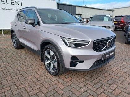 2026 (26) VOLVO XC40 2.0 B3P Plus Dark 5dr Auto
