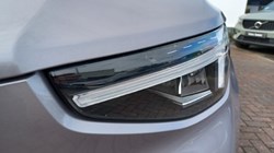 2026 (26) VOLVO XC40 2.0 B3P Plus Dark 5dr Auto 5809646