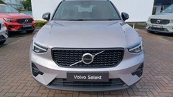 2026 (26) VOLVO XC40 2.0 B3P Plus Dark 5dr Auto 5809507