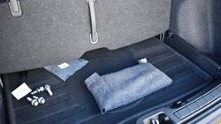 2025 (75) VOLVO XC40 2.0 B3P Plus Dark 5dr Auto 5820720
