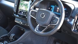 2025 (75) VOLVO XC40 2.0 B3P Plus Dark 5dr Auto 5820711