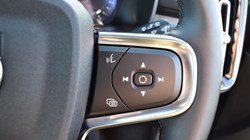 2025 (75) VOLVO XC40 2.0 B3P Plus Dark 5dr Auto 5820698