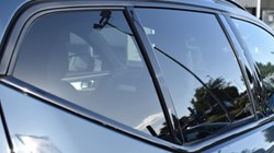 2025 (75) VOLVO XC40 2.0 B3P Plus Dark 5dr Auto 5820735