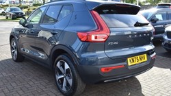 2025 (75) VOLVO XC40 2.0 B3P Plus Dark 5dr Auto 5820689
