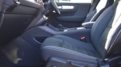 2025 (75) VOLVO XC40 2.0 B3P Plus Dark 5dr Auto 5820723