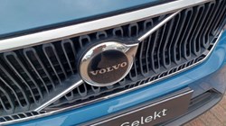 2024 (74) VOLVO XC40 2.0 B3P Core 5dr Auto 5819159