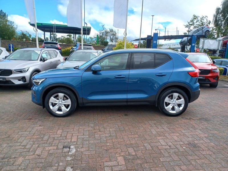 2024 (74) VOLVO XC40 2.0 B3P Core 5dr Auto 5819115