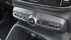 2024 (74) VOLVO XC40 2.0 B3P Core 5dr Auto 5819139