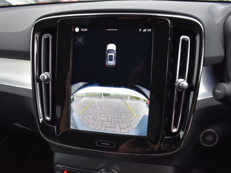 2024 (74) VOLVO XC40 2.0 B3P Core 5dr Auto 5819147