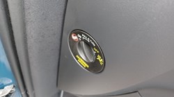 2024 (74) VOLVO XC40 2.0 B3P Core 5dr Auto 5819128