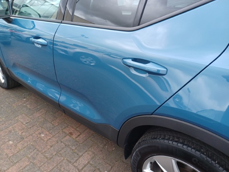 2024 (74) VOLVO XC40 2.0 B3P Core 5dr Auto 5819152