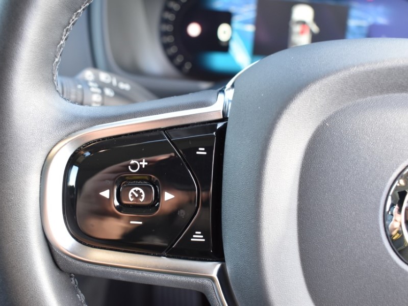 2023 (72) VOLVO XC90 2.0 B5P Ultimate Dark 5dr AWD Geartronic 5869505