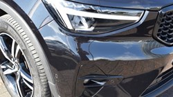 2023 (73) VOLVO XC40 2.0 B4P Plus Dark 5dr Auto 5817513