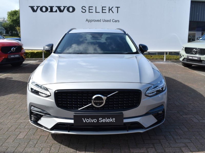 2023 (23) VOLVO V90 2.0 B4D Plus Dark 5dr Auto 5811219