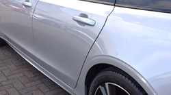 2023 (23) VOLVO V90 2.0 B4D Plus Dark 5dr Auto 5811264