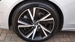 2023 (23) VOLVO V90 2.0 B4D Plus Dark 5dr Auto 5811261