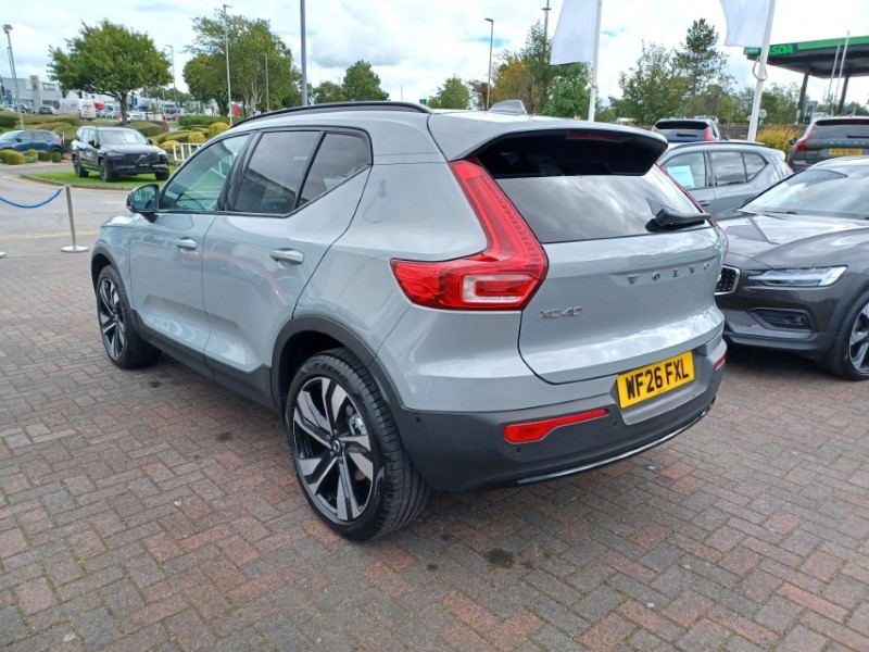 2026 (26) VOLVO XC40 2.0 B4P Ultra Dark 5dr Auto 5800986