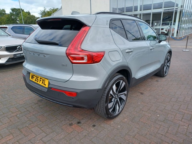2026 (26) VOLVO XC40 2.0 B4P Ultra Dark 5dr Auto 5800988