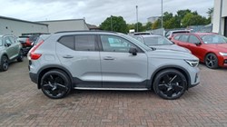 2025 (25) VOLVO XC40 2.0 B3P Plus Black Edition 5dr Auto 5805660