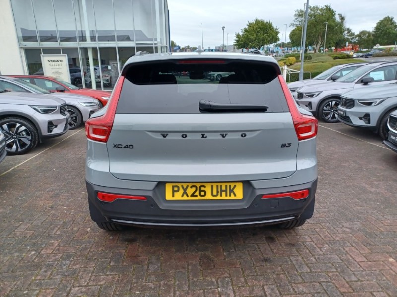 2025 (25) VOLVO XC40 2.0 B3P Plus Black Edition 5dr Auto 5805656