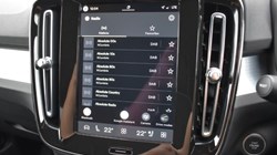 2025 (25) VOLVO XC40 2.0 B3P Plus Black Edition 5dr Auto 5805693