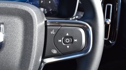 2026 (26) VOLVO XC40 2.0 B3P Plus Black Edition 5dr Auto 5817853