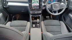 2025 (75) VOLVO XC40 2.0 B3P Plus Dark 5dr Auto 5837099