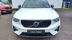 2025 (75) VOLVO XC40 2.0 B3P Plus Dark 5dr Auto 5837076