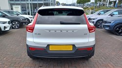 2025 (75) VOLVO XC40 2.0 B3P Plus Dark 5dr Auto 5837079