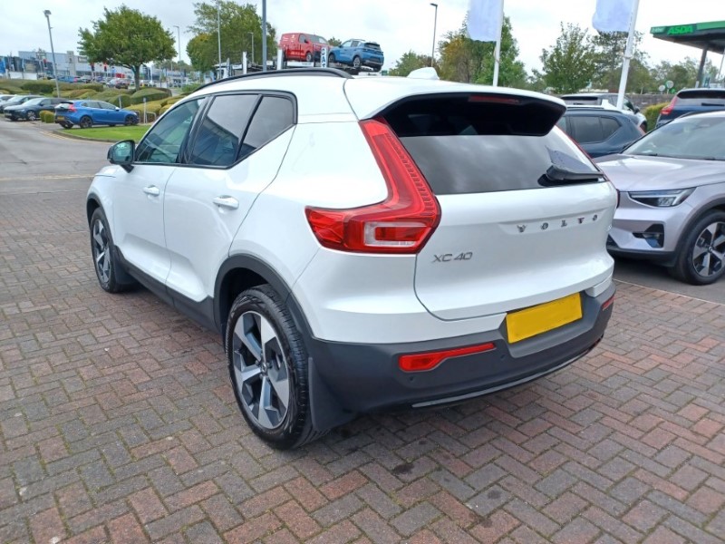 2025 (75) VOLVO XC40 2.0 B3P Plus Dark 5dr Auto 5837078