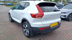 2025 (75) VOLVO XC40 2.0 B3P Plus Dark 5dr Auto 5837078