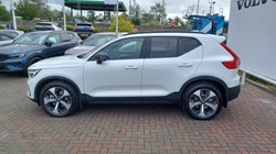 2025 (75) VOLVO XC40 2.0 B3P Plus Dark 5dr Auto 5837082