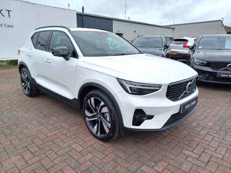 2026 (26) VOLVO XC40 2.0 B4P Ultra Dark 5dr Auto