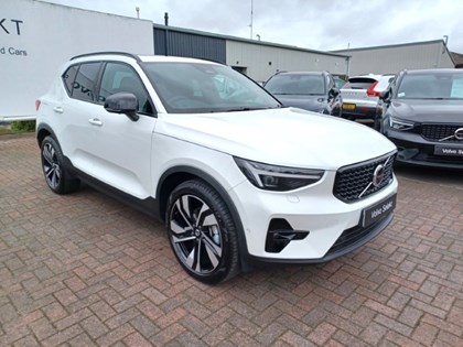 2026 (26) VOLVO XC40 2.0 B4P Ultra Dark 5dr Auto