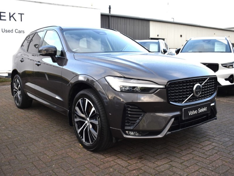 2023 (23) VOLVO XC60 2.0 B4D Plus Dark 5dr AWD Geartronic