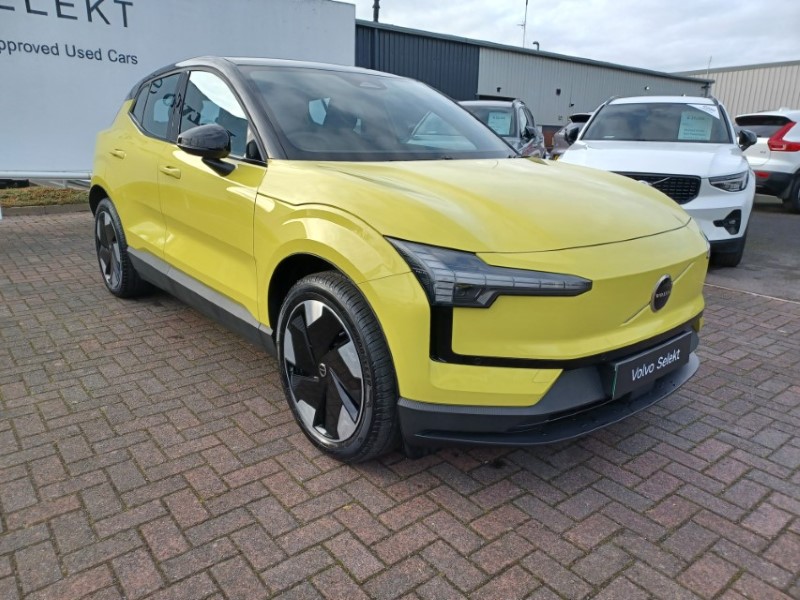 2025 (75) VOLVO EX30 200kW SM Extended Range Plus 69kWh 5dr Auto