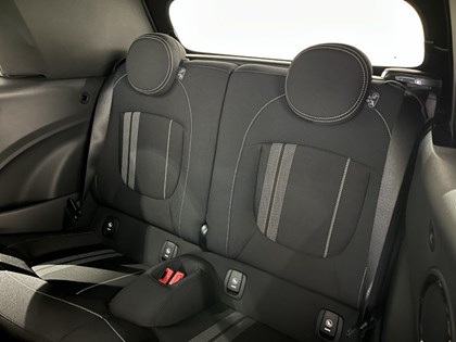  MINI CONVERTIBLE 2.0 Cooper S Classic Premium 2dr Auto