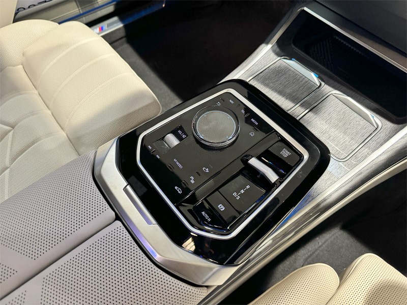  BMW 7 Series 750e xDrive M Sport 3112482