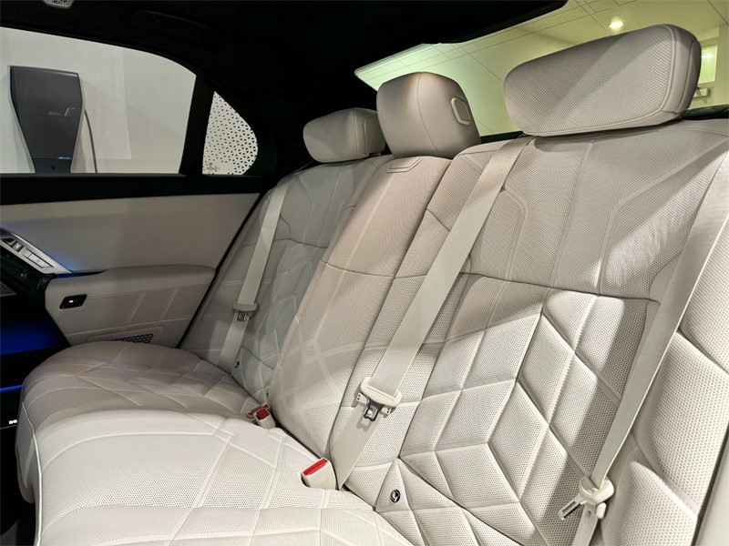  BMW 7 Series 750e xDrive M Sport 3112484