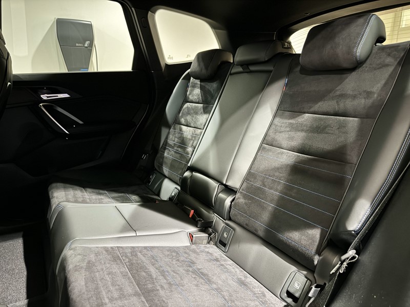  BMW iX1 xDrive30 M Sport 3192186