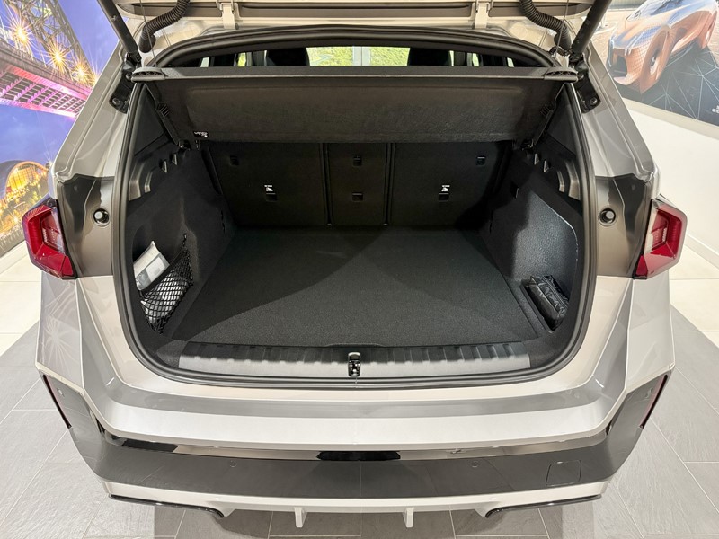  BMW iX1 xDrive30 M Sport 3192187